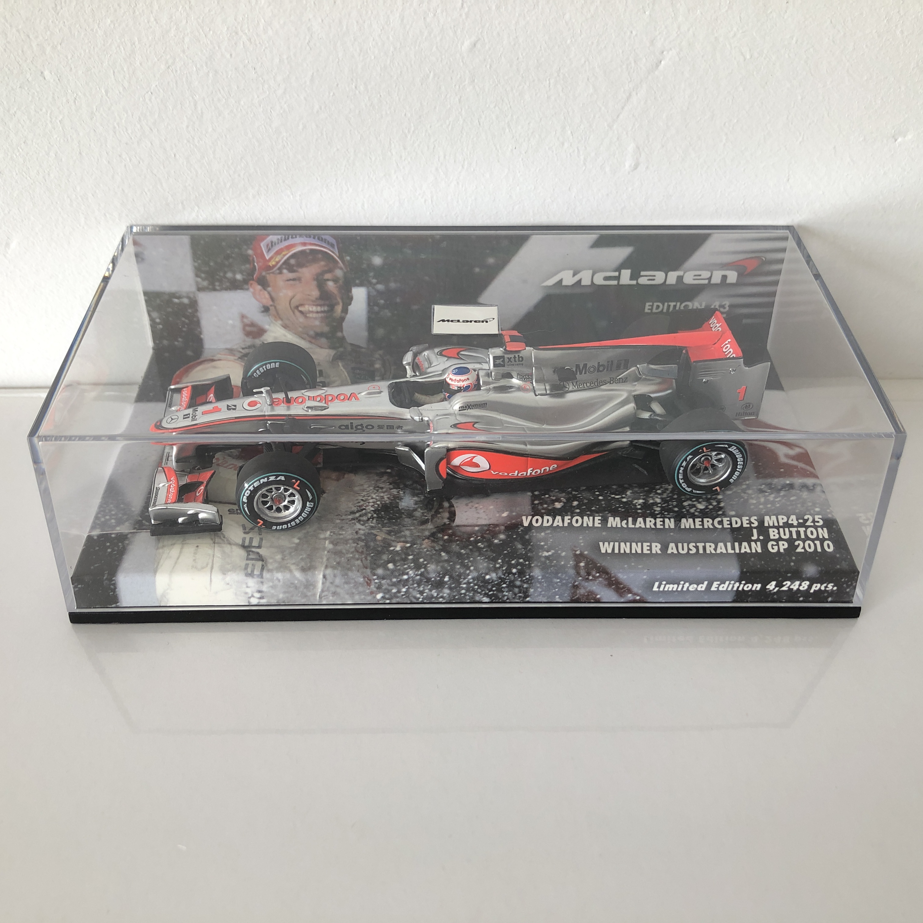 ミニカー MINICHAMPS 1/43 F1 2010 McLaren Mercedes Minichamps 1:43 L. Hamilton McLaren Mercedes MP4-25 formula