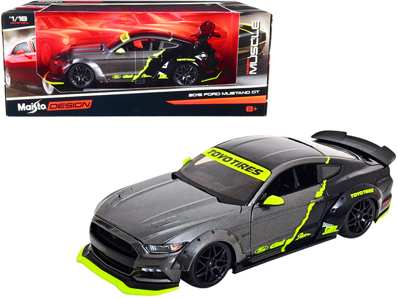2015 Ford Mustang GT 5.0 Gray Metallic and Black with Graphics "Modern Muscle" Series 1/18 Diecast Model Car by Maisto Automotive