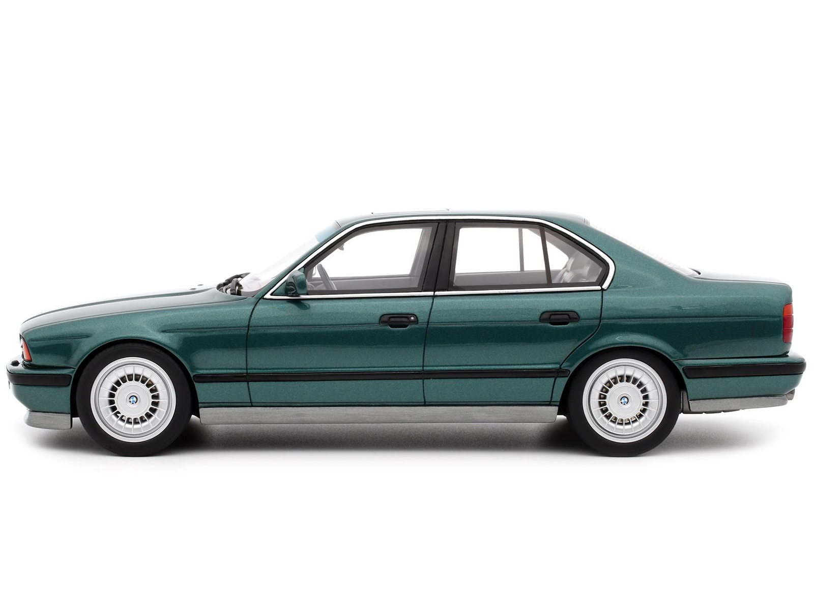 ミニカー 505-019 MODEL CAR 1/18 BMW 5-Series E34 BMW 5-Series E34 MODEL CAR 1/18 505-019 miniature figure | eBay