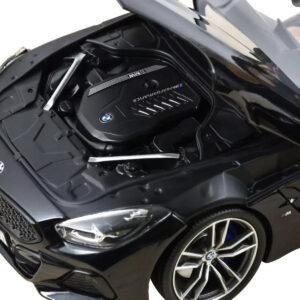 【ディーラー特注】BMW Z4 (G29) 2019 1/18  ノレブミニカー 1/18 ノレブ NOREV BMW Z4 2019 G29 183273 銀 シルバー 高級車