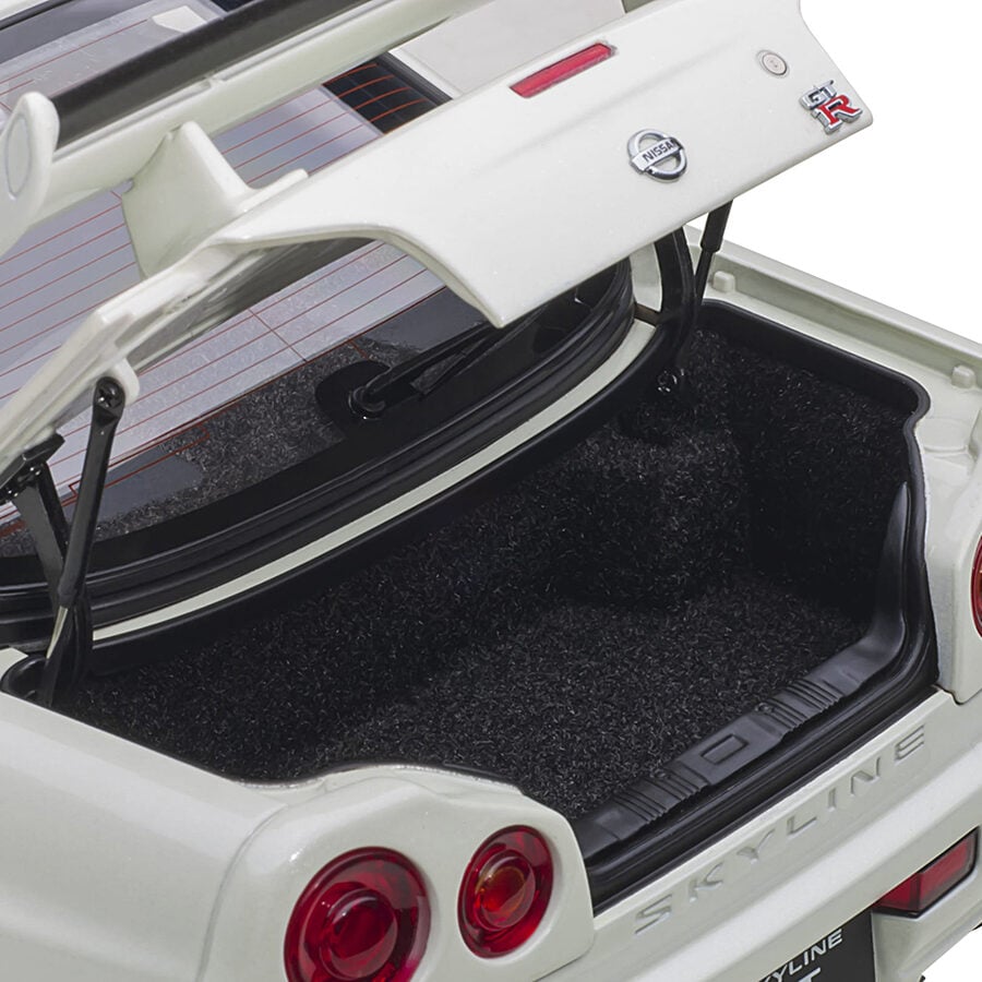 Nissan Skyline GT-R (R34) V-Spec II RHD (Right Hand Drive) White Pearl 1/18 Model Car by Autoart Automotive