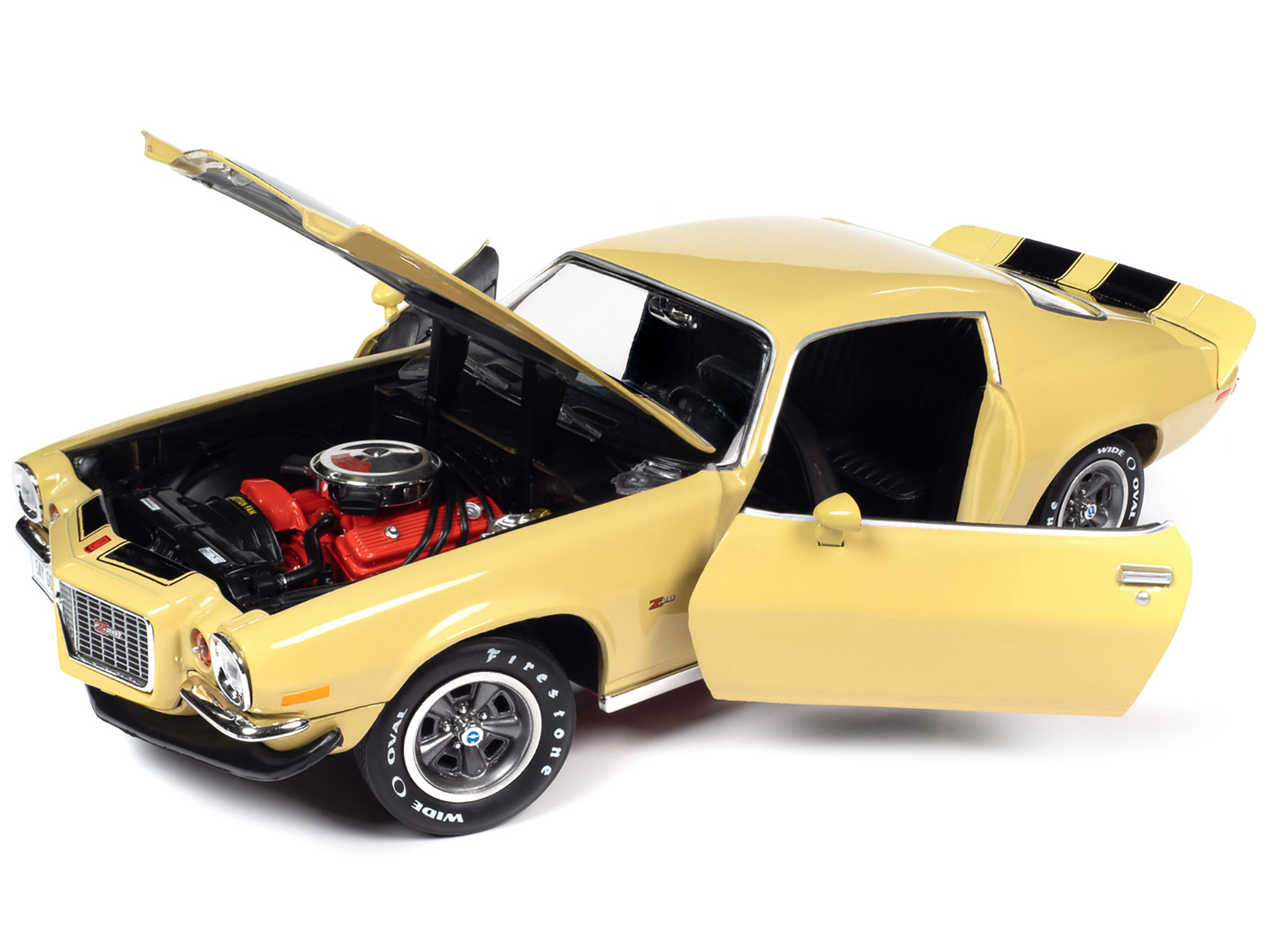 オートワールド 1/18 1972カマロ クリームイエロー/ブラックストライプ 1972 Chevrolet Camaro RS Z28 Cream Yellow with Black Stripes