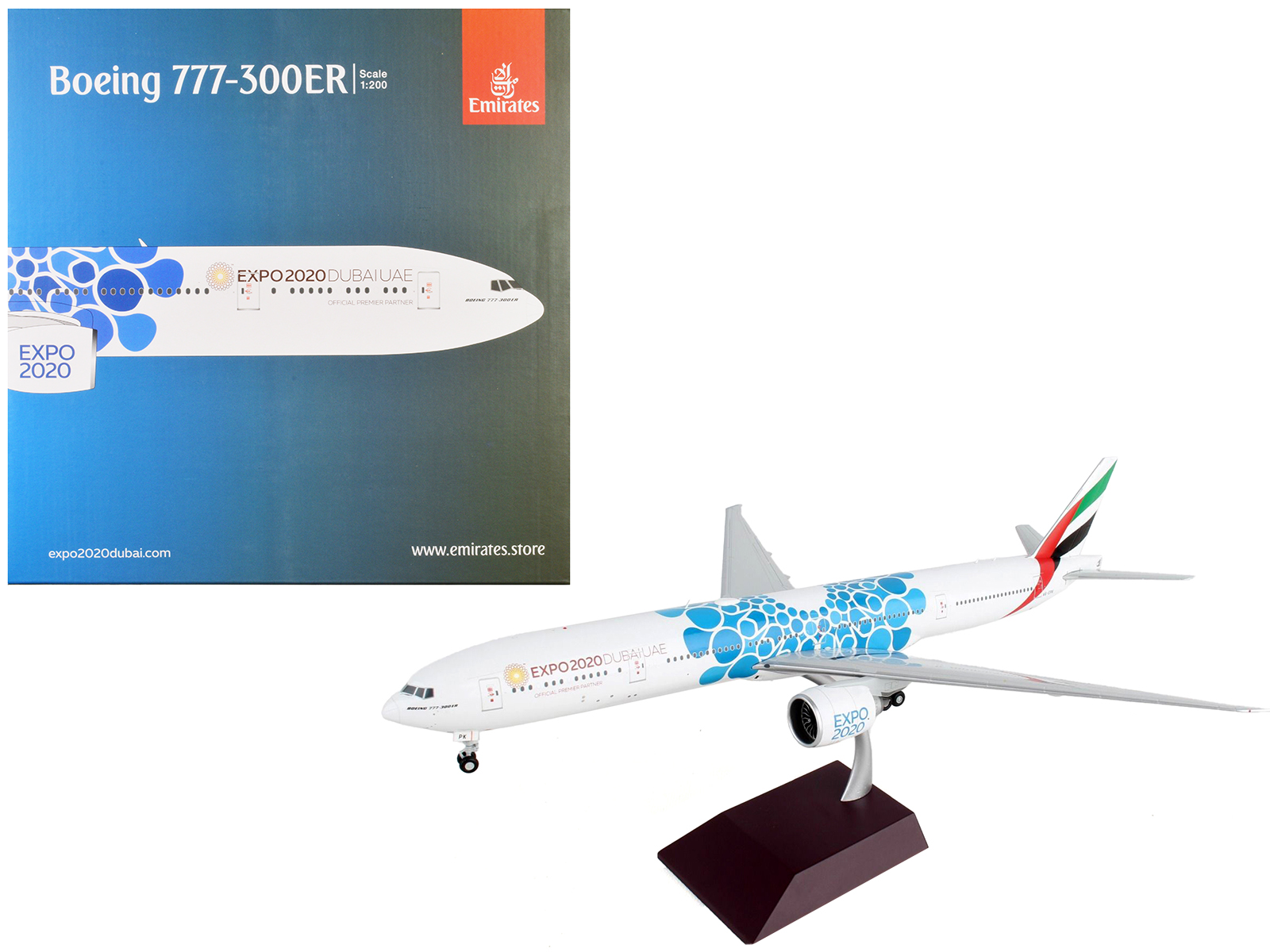 Gemini B777-300ER EXPO2020 1/200 モデルプレーン G2UAE776-L__78963.jpg