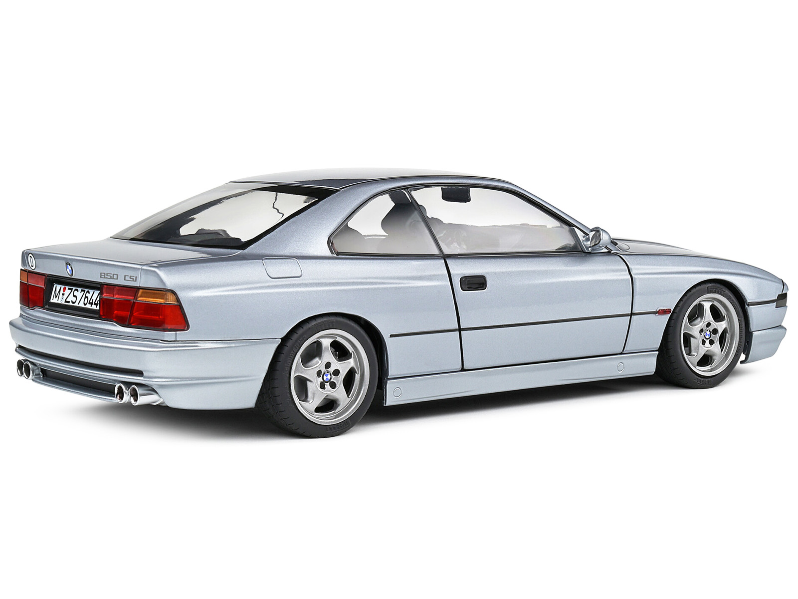 1/18 Revell クラシックBMW セット 507 + 850i クーペ BMW - 1/18 Revell クラシックBMW セット 507 + 850i クーペの
