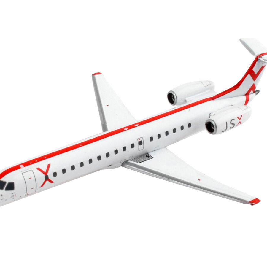 Embraer ERJ-145 Commercial Aircraft "JetSuiteX" White with Red Stripes 1/400 Diecast Model Airplane by GeminiJets Automotive