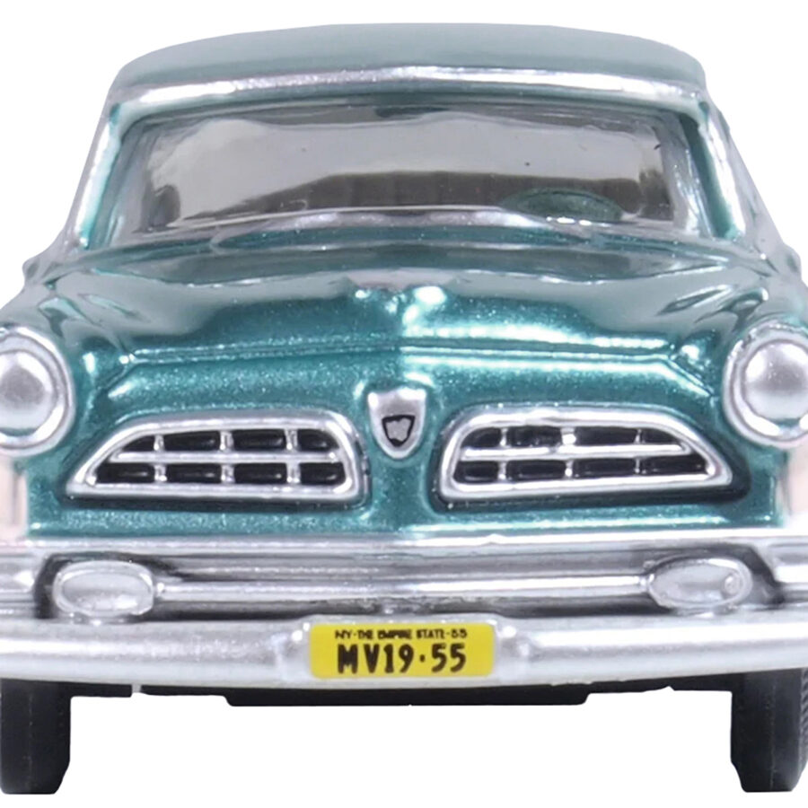 1955 Chrysler New Yorker Deluxe St. Regis Jade Green Metallic and Cream 1/87 (HO) Scale Diecast Model Car by Oxford Diecast Automotive
