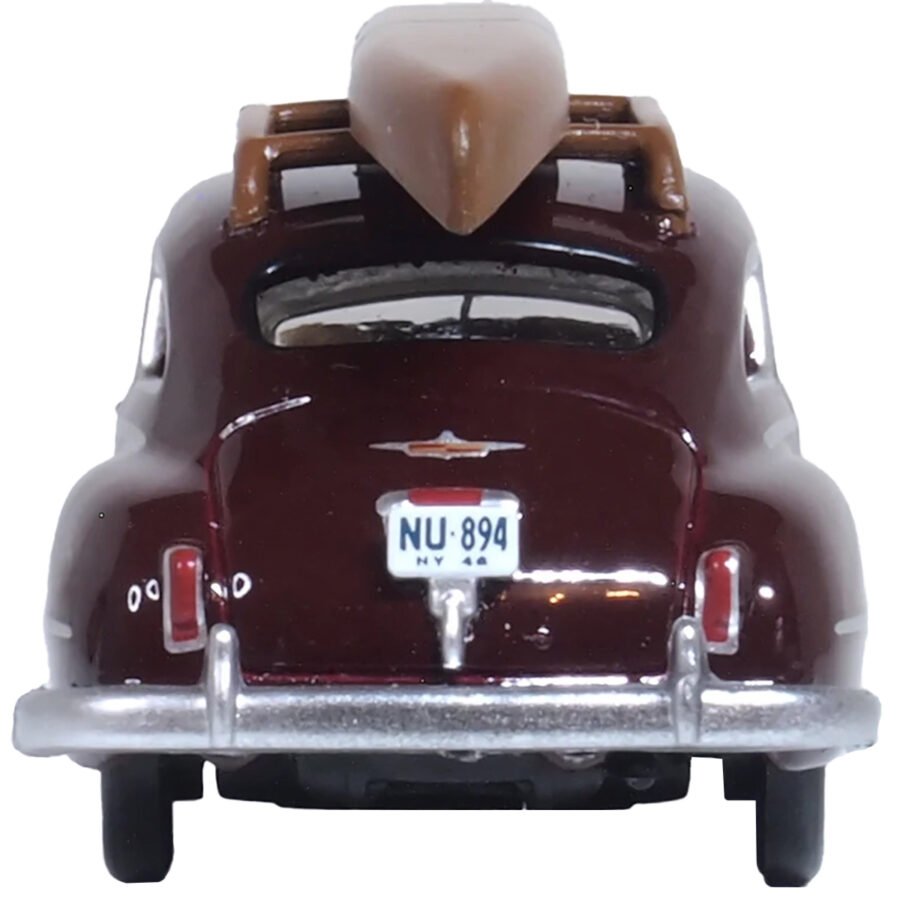 1946 DeSoto Suburban with Roof Rack and Canoe Royal Maroon 1/87 (HO) Scale Diecast Model Car by Oxford Diecast Automotive