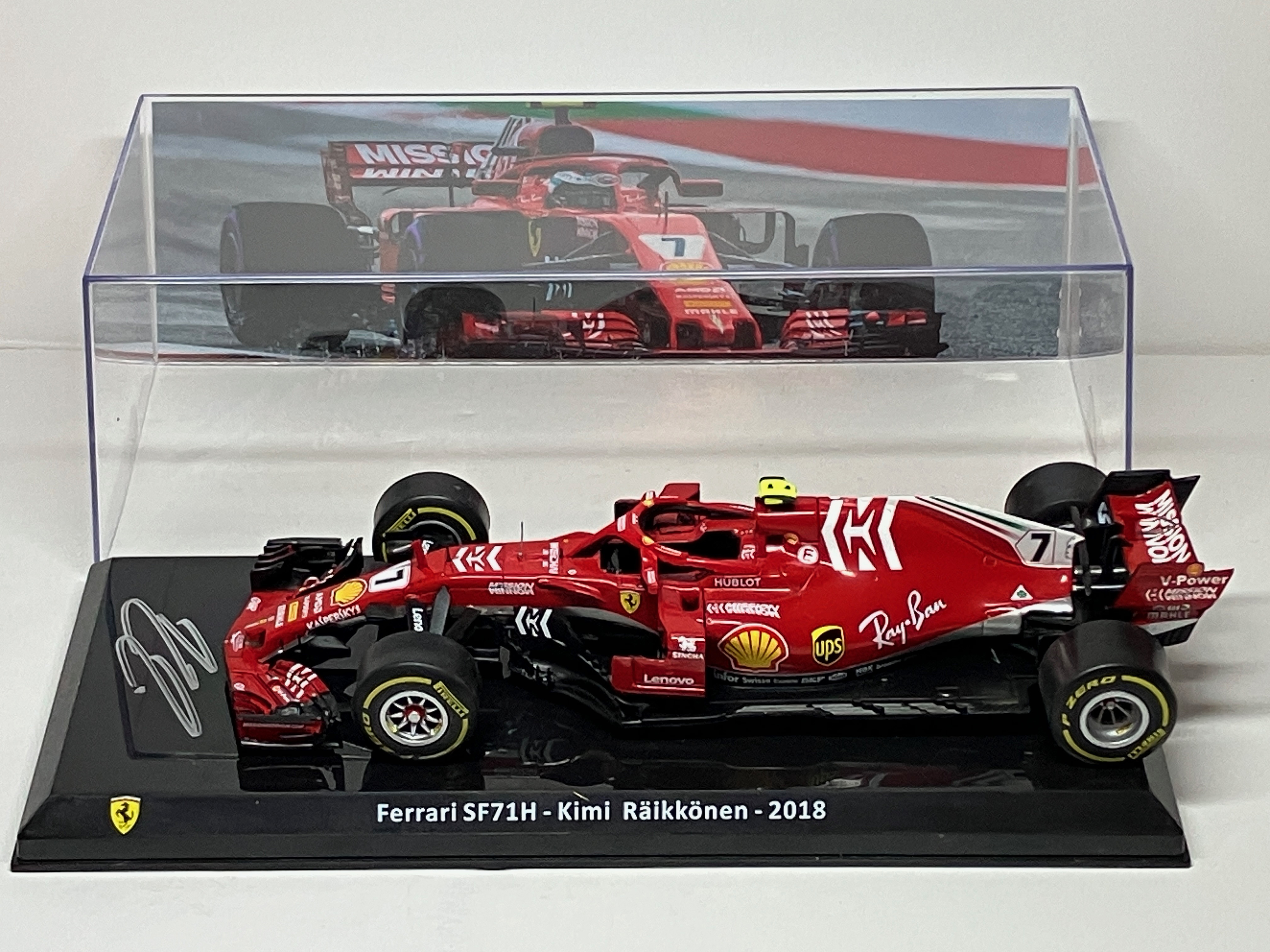 Ferrari SF71H Kimi Räikkönen 1/18 ferrari-sf71h-raikkonen-usa-