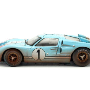 自動車 1/18 1966 FORD GT40 MK II BLUE\"Dirty\" Amazon.com: 1966 Ford GT40 Mark II #1 Le Mans Miles/Hulme 1
