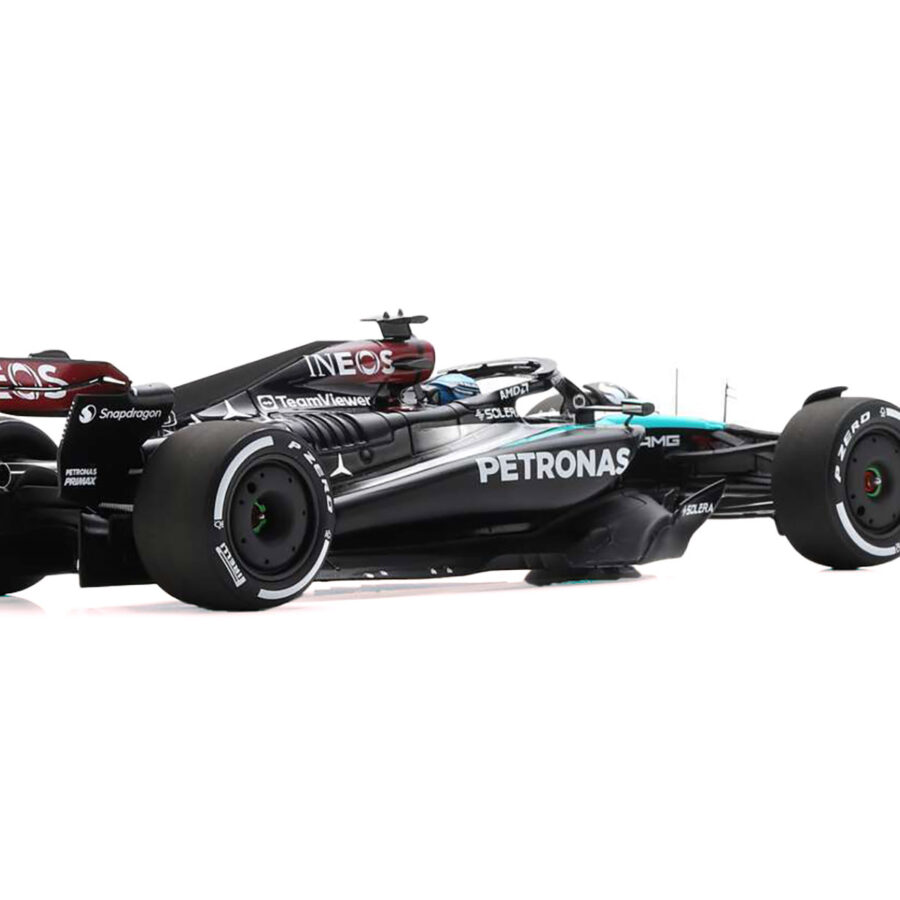 Mercedes-AMG F1 W15 E Performance #63 George Russell "Petronas" Formula One F1 "Bahrain GP" (2024) with Acrylic Display Case 1/18 Model Car by Spark Automotive