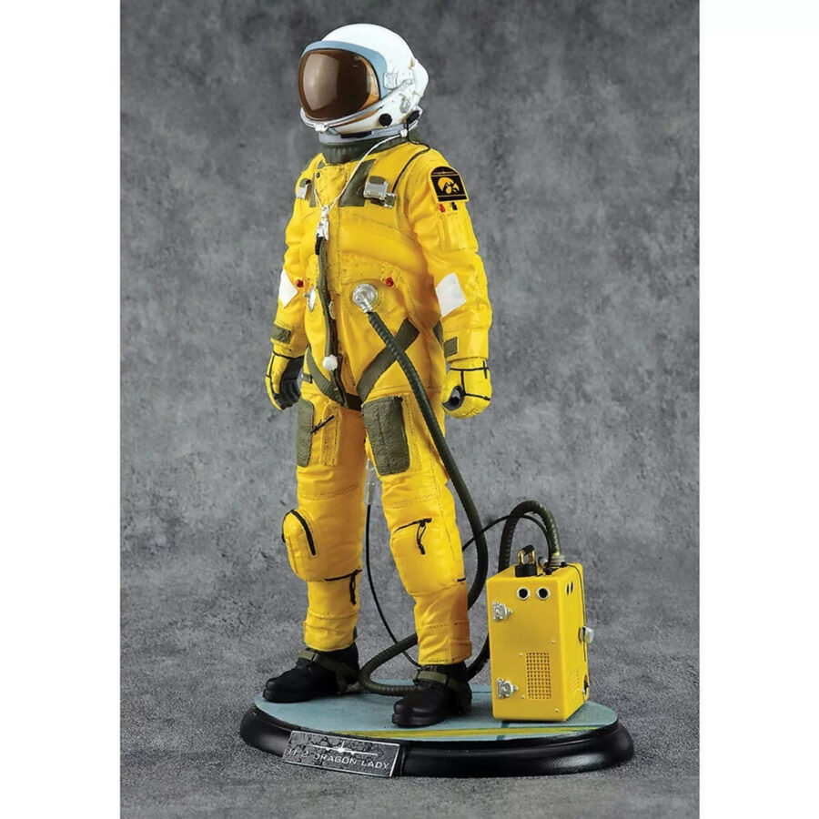 U-2 "Dragon Lady" Pilot Polyresin Statue "Statue Series" 1/8 Scale Model by Hobby Master Automotive