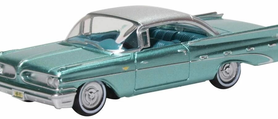 1959 Pontiac Bonneville Coupe Seaspray Green with Silver Top 1/87 (HO) Scale Diecast Model Car by Oxford Diecast Automotive