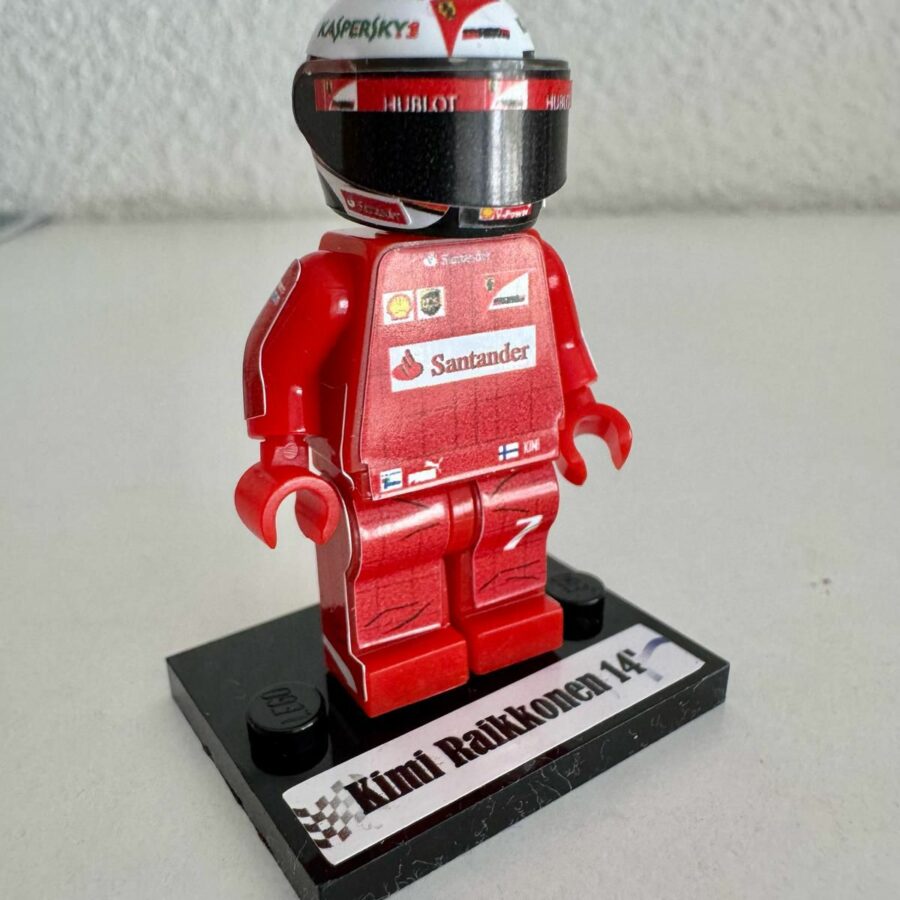 F1 Minifigure Kimi Raikkonen 2014 Ferrari formula 1 grand prix pilota driver minifigure from the Kimi Räikkönen store collection.