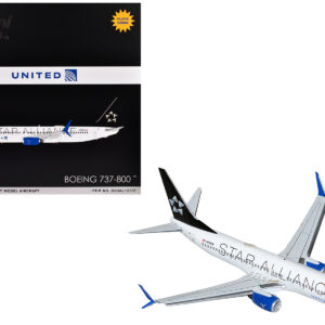 Boeing 737-800 Commercial Aircraft with Flaps Down "United Airlines Star Alliance" (N76516) White with Black Tail "Gemini 200" Series 1/200 Diecast Model Airplane by GeminiJets  by Diecast Mania