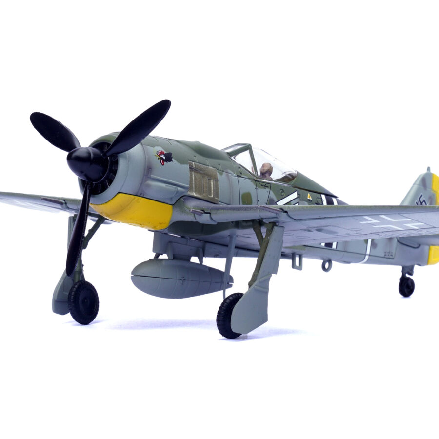 Focke-Wulf Fw 190A Aircraft "108-Victory Ace Hauptmann Hans 'Assi' Hahn Gruppenkommandeur III./JG 2 Richthofen France" (1942) German Luftwaffe 1/72 Diecast Model Airplane by Legion Automotive