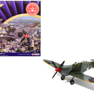 Supermarine Spitfire T.9 Aircraft "PV202 Aerial Collective at Duxford Airfield" British Royal Air Force "The Aviation Archive" Series 1/72 Diecast Model by Corgi from the Ford store collection.