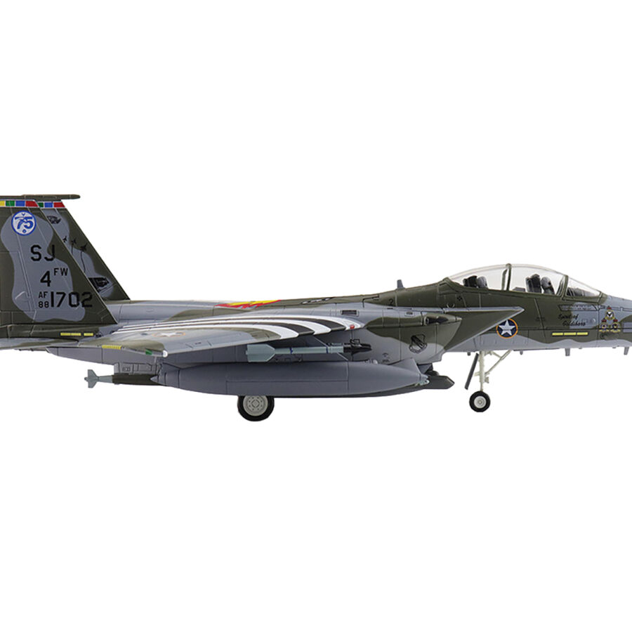 Boeing F-15E Strike Eagle Fighter Aircraft "88-1702 Spirit of Goldsboro 334th FS 4th FW" (2024) United States Air Force "Air Power Series" 1/72 Diecast Model by Hobby Master Automotive