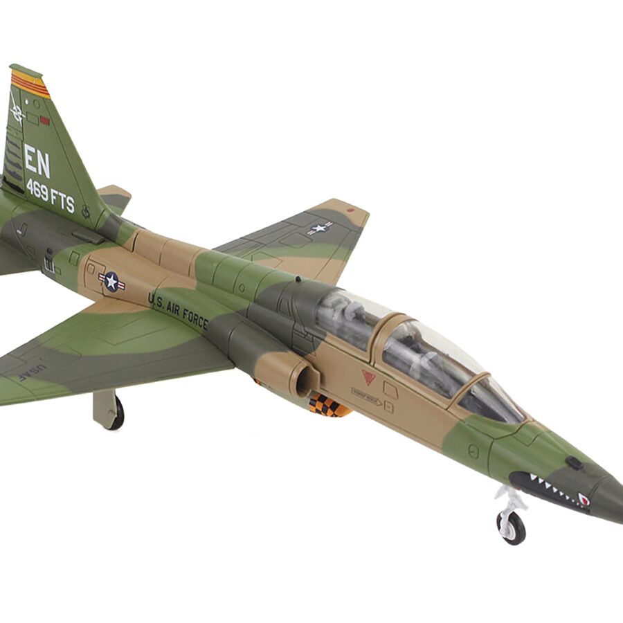 Northrop T-38C Talon Aircraft "66-4343 469th FTS Fort Worth Area" (2020) United States Air Force "Air Power Series" 1/72 Diecast Model by Hobby Master Automotive