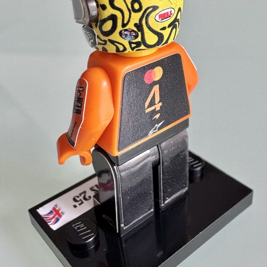F1 Minifigure Lando Norris 2025 McLaren formula 1 grand prix pilota driver minifigure Alfa Romeo Sauber