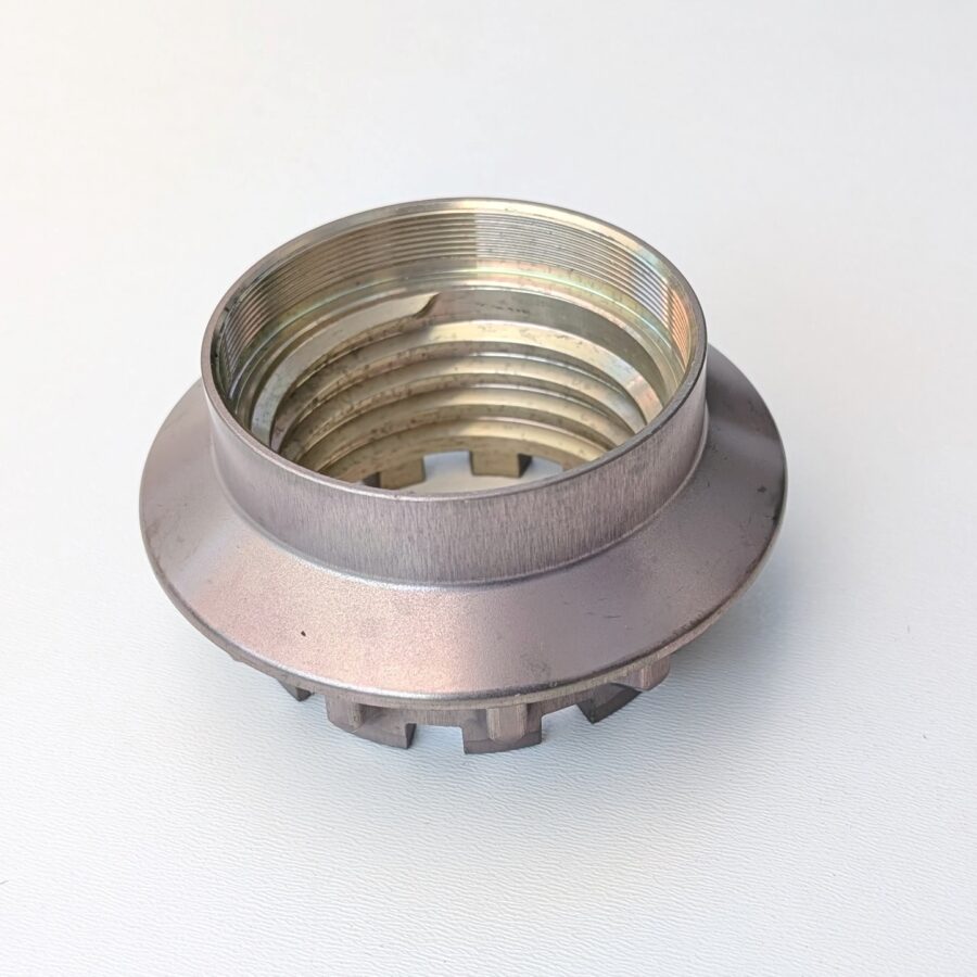 GPB10: 2019 Williams F1 wheel nut Formula 1 motorsport engineering racing gift guys mans desk display paperweight Russell & Kubica F1 Car Parts