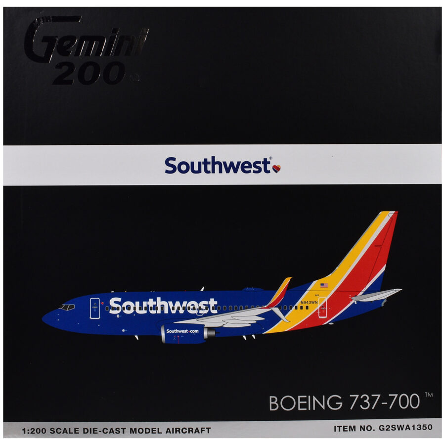 Boeing 737-700 Commercial Aircraft "Southwest Airlines" (N943WN) Blue with Striped Tail "Gemini 200" Series 1/200 Diecast Model Airplane by GeminiJets Automotive