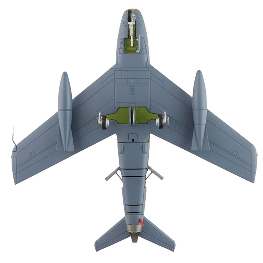 Canadair Sabre Mk.6 Fighter Aircraft "23622 430 Squadron" (1950s) Royal Canadian Air Force "Air Power Series" 1/72 Diecast Model by Hobby Master Automotive