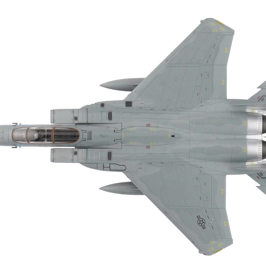 McDonnell Douglas F-15A Eagle Fighter Aircraft "76-0111 318th Fighter Interceptor Squadron" United States Air Force "Air Power Series" 1/72 Diecast Model by Hobby Master Automotive