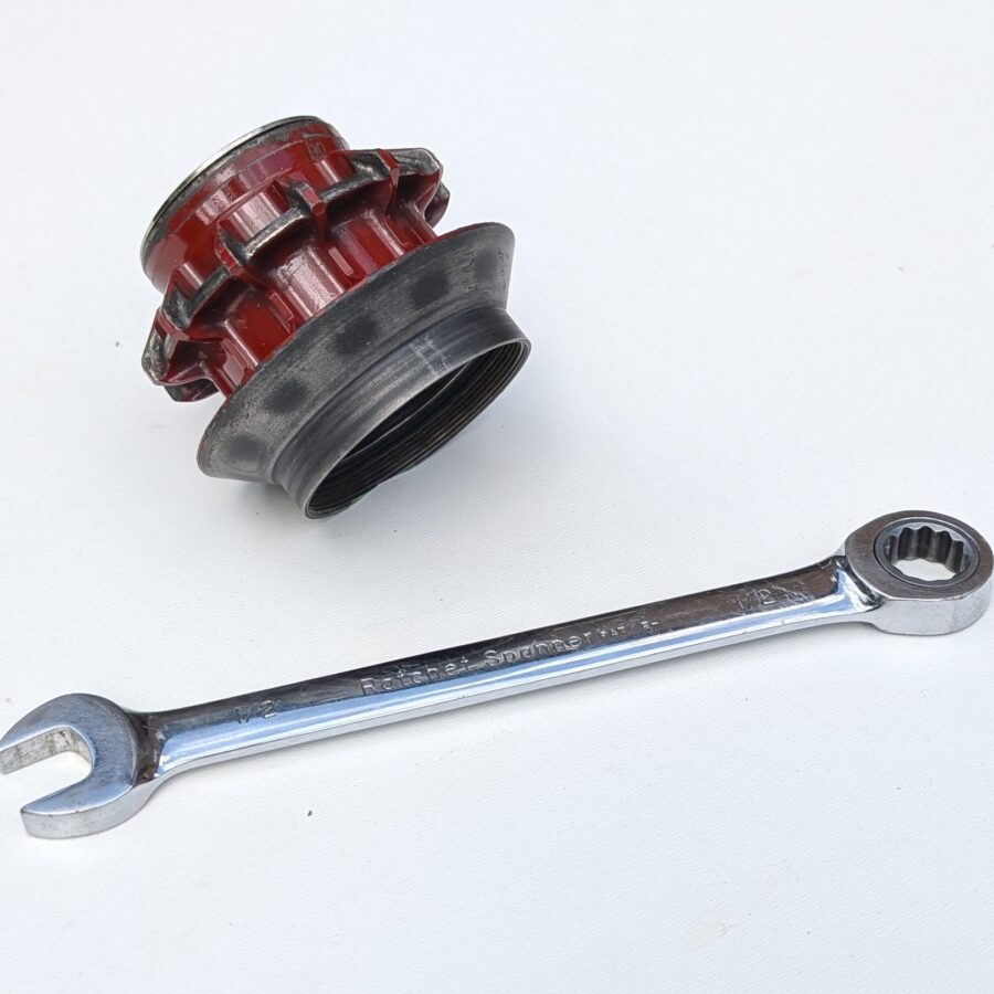 F08: Lotus F1 wheel nut desk table top clock guys mans office Formula 1 motorsport racecar engineering car racing driving gift Formula 1 Memorabilia