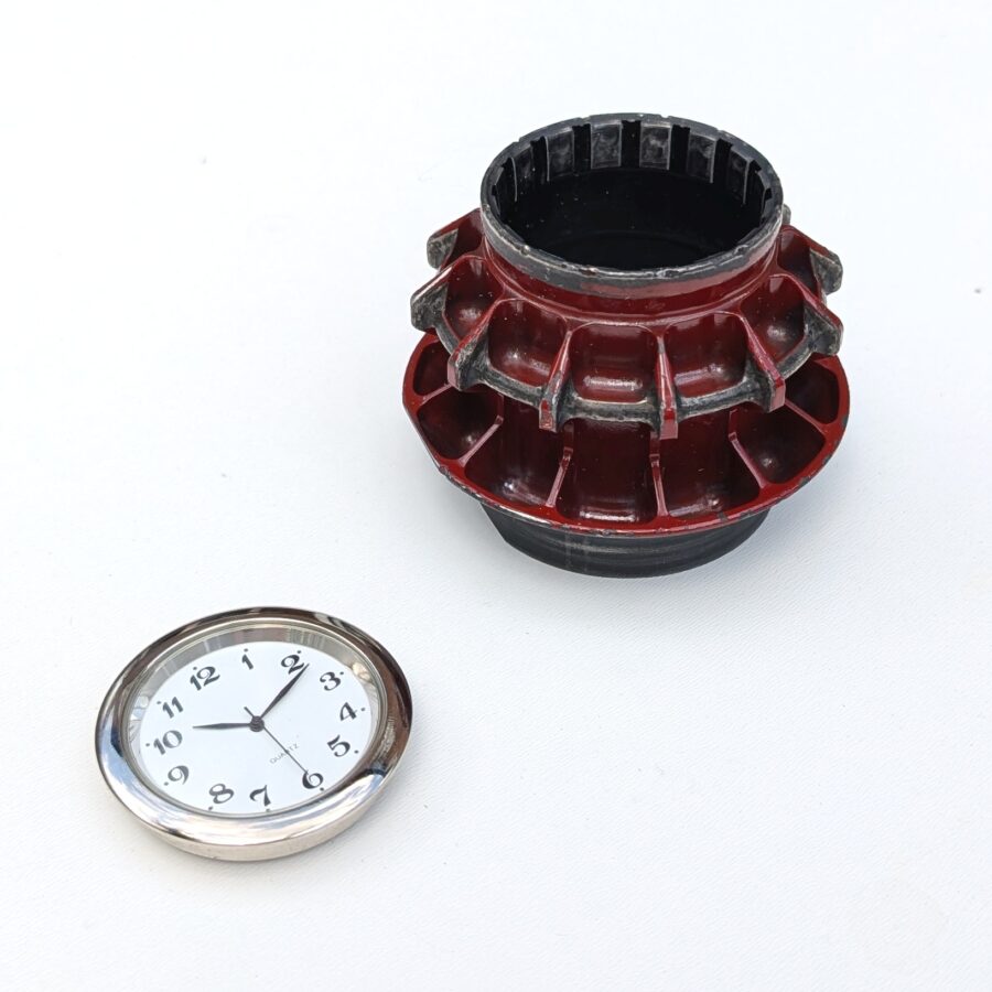 F08: Lotus F1 wheel nut desk table top clock guys mans office Formula 1 motorsport racecar engineering car racing driving gift Formula 1 Memorabilia