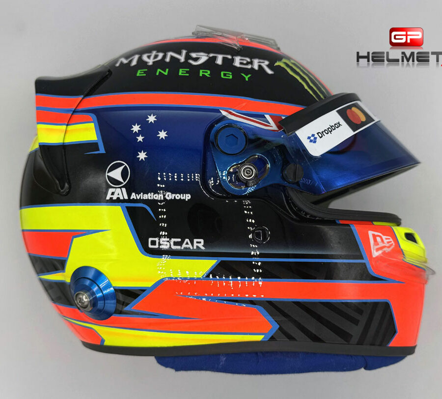 Oscar Piastri 2025 F1 Replica Helmet Mc Laren F1 F1 Collectibles