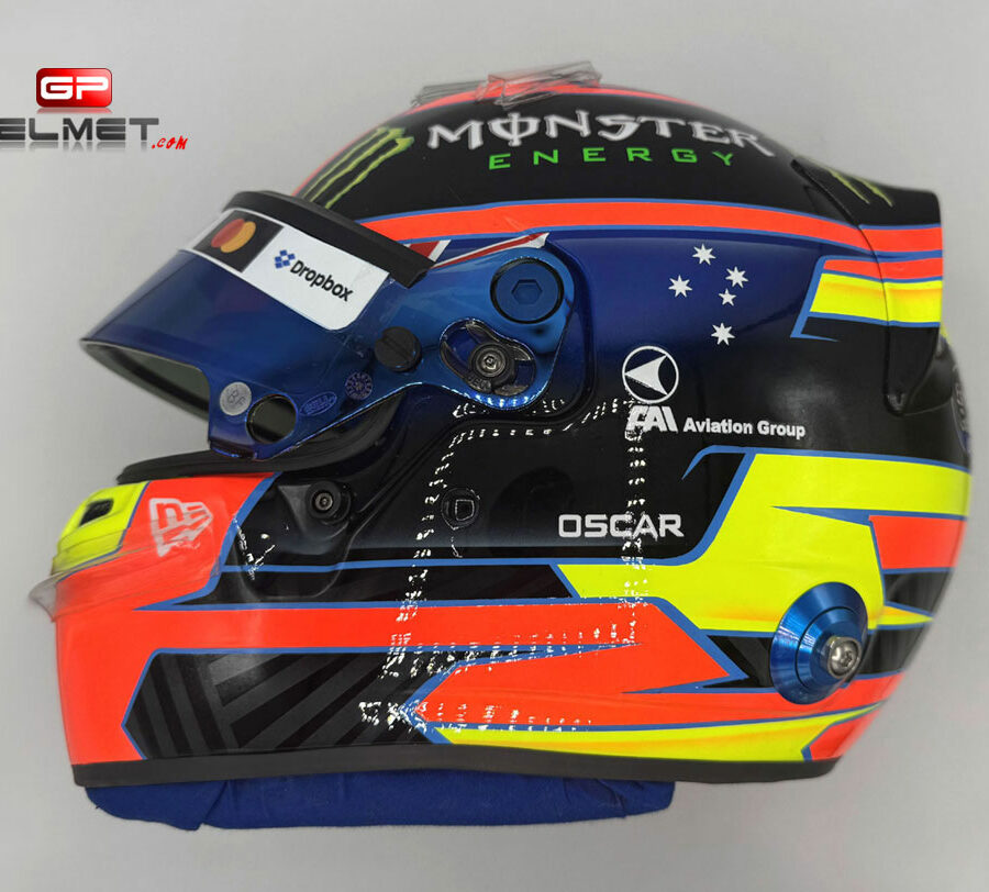Oscar Piastri 2025 F1 Replica Helmet Mc Laren F1 F1 Collectibles