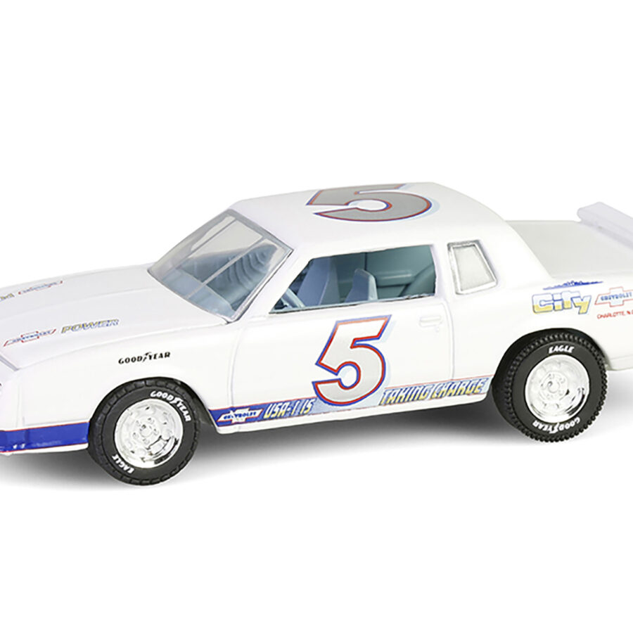 1983 Chevrolet Monte Carlo #5 "Hendrick Motorsports First Test Car Tribute" White with Blue Stripes and Interior "Hobby Exclusive" Series 1/64 Diecast Model Car by Greenlight Automotive