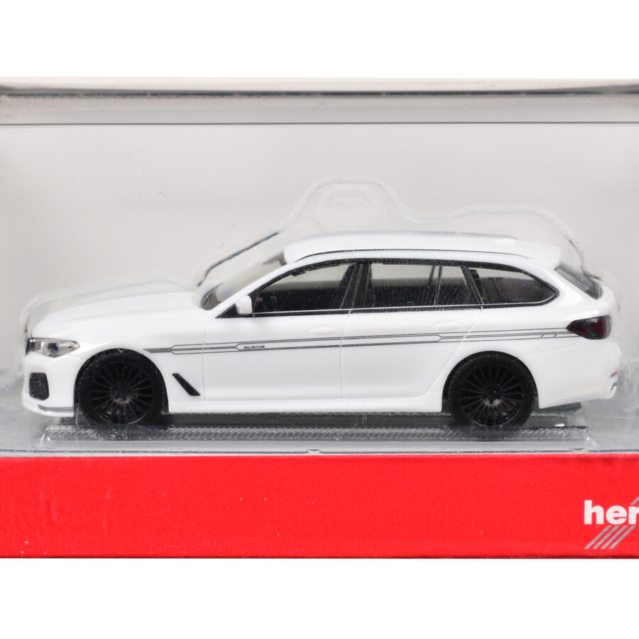 BMW Alpina B5 Touring White 1/87 (HO) Plastic Model Car by Herpa BMW