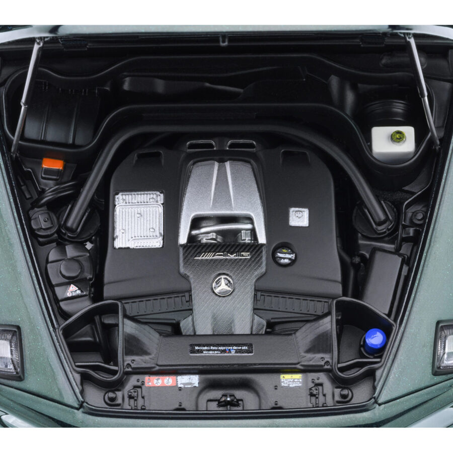 2019 Mercedes-Benz AMG G63 Emerald Green Metallic 1/18 Model Car by Autoart Automotive