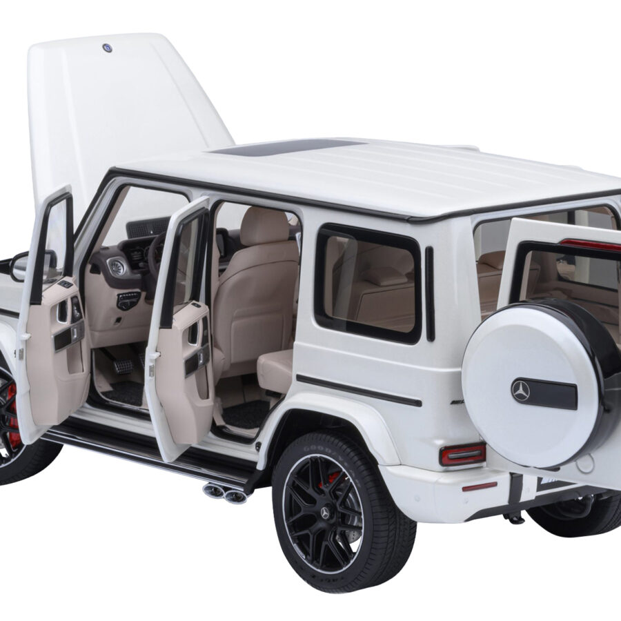 2019 Mercedes-Benz AMG G63 Brilliant White Metallic 1/18 Model Car by Autoart Automotive