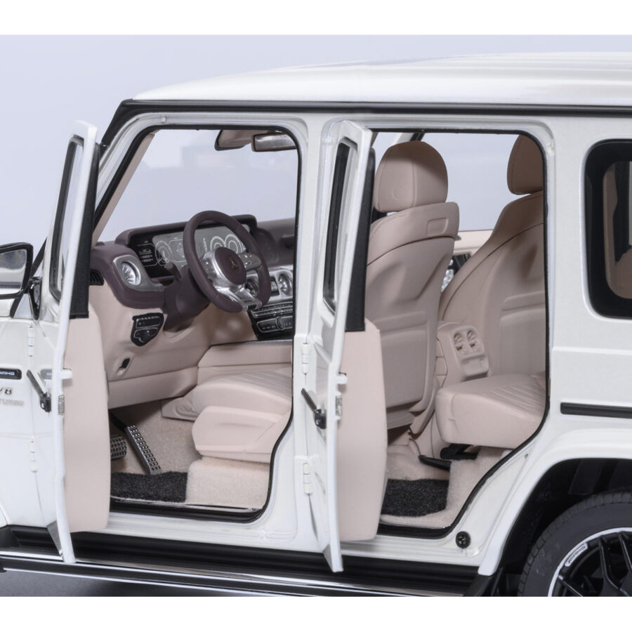 2019 Mercedes-Benz AMG G63 Brilliant White Metallic 1/18 Model Car by Autoart Automotive