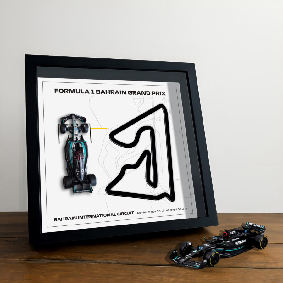 F1 Framed - Bahrain GP - Bahrain Internacional Circuit | Various Cars | F1 Wall Art | Circuit Frame | F1 Gift | Framed F1 Art from the Formula 1 Memorabilia store collection.
