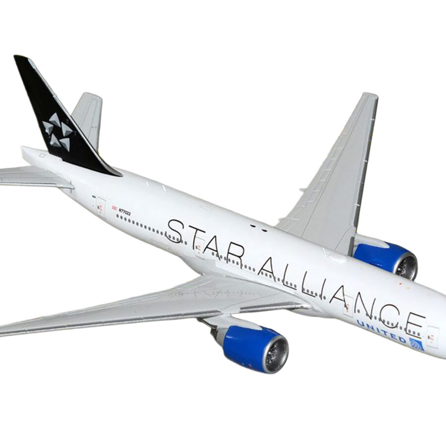 Boeing 777-200ER Commercial Aircraft "United Airlines Star Alliance" (N77022) White with Black Tail 1/400 Diecast Model Airplane by GeminiJets Automotive