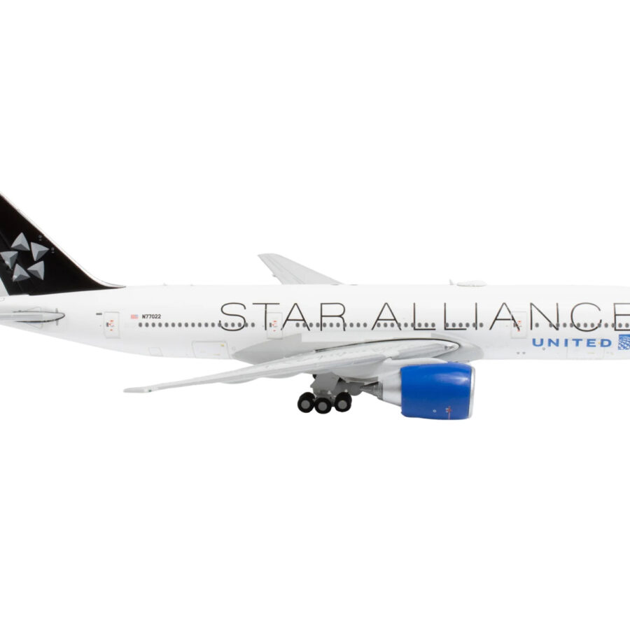 Boeing 777-200ER Commercial Aircraft "United Airlines Star Alliance" (N77022) White with Black Tail 1/400 Diecast Model Airplane by GeminiJets Automotive