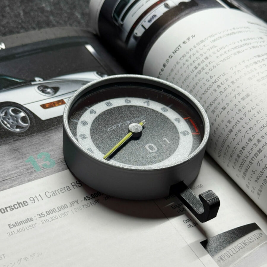 Porsche 911 GT3 Tachometer Keychain – Pure White Edition WEC & Le Mans Memorabilia